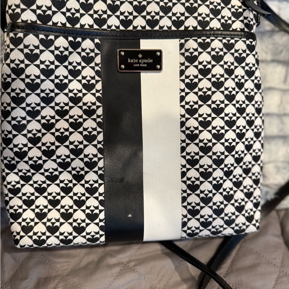 Kate Spade Black and White Messenger Bag with Geometric Pattern